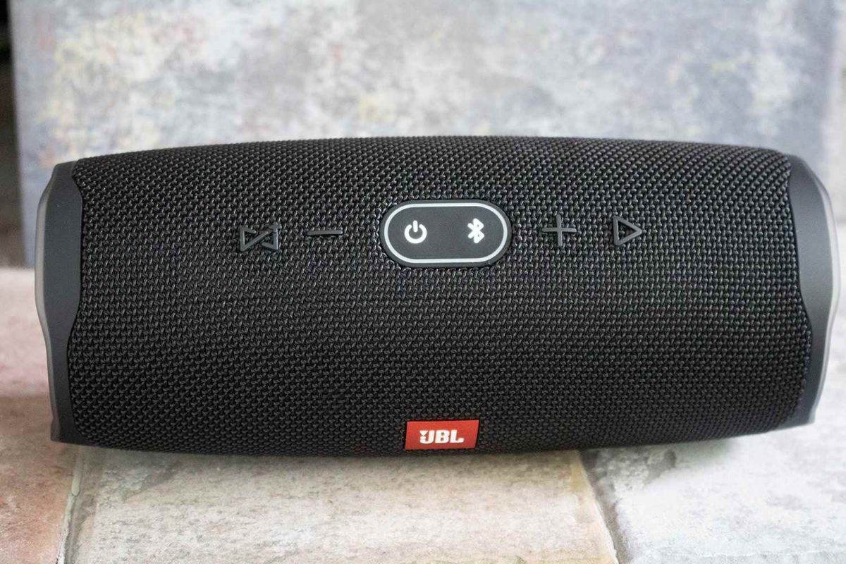 jbl charge 4 black - sarviran-2 اسپیکر بلوتوثی قابل حمل جی بی ال مدل Charge 4 سرو ایران